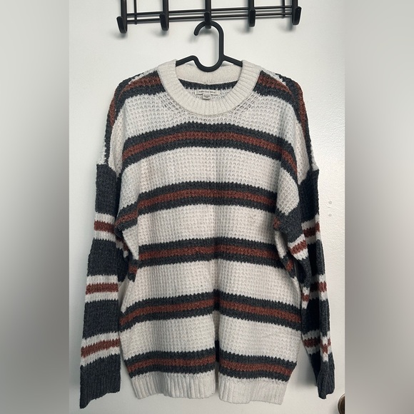 Oversized Sweater from American Eagle. Great condition, size: XS. - Picture 1 of 3